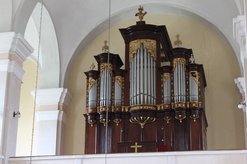 Chrámový organ v Brezovej pod Bradlom