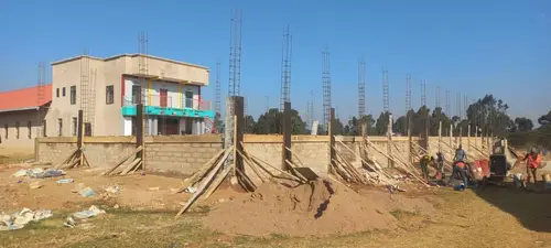 Podporte stavbu jedálne v škole Lea (Dongobesch)