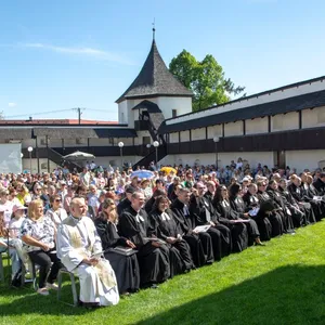 Služby Božie na Divíne