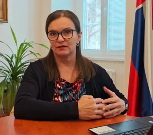 Tri písmenká... očakávania vs možnosti