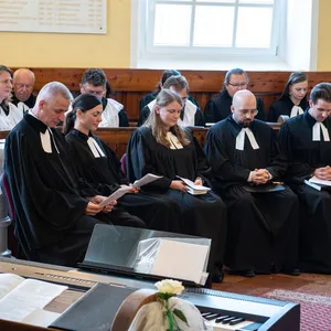 Ordinácia novokňazov pripomenula základ v Ježišovi