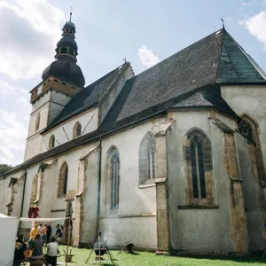 Evanjelici darovali viac ako 7 000€ na záchranu gotického kostola v Štítniku