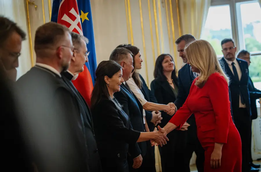 Cirkvi môžu pomôcť pri zmierňovaní napätia v spoločnosti