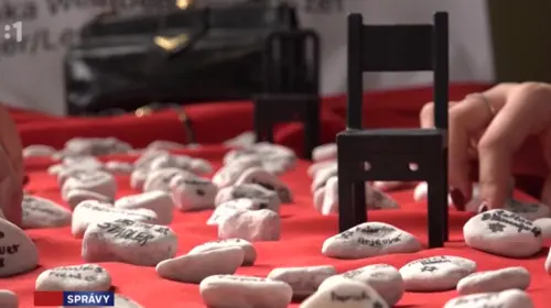 Prázdna stolička v prešovskej synagóge