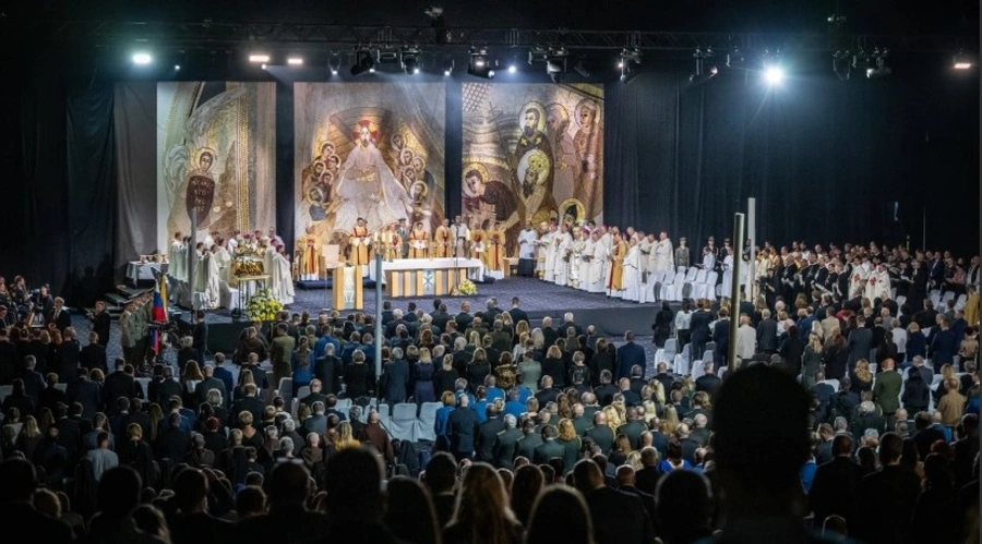 Uvedenie do úradu nového biskupa ordinariátu