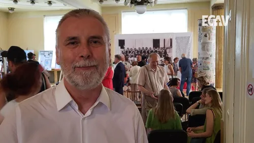 Milí moji... objavte odkaz prázdnej stoličky