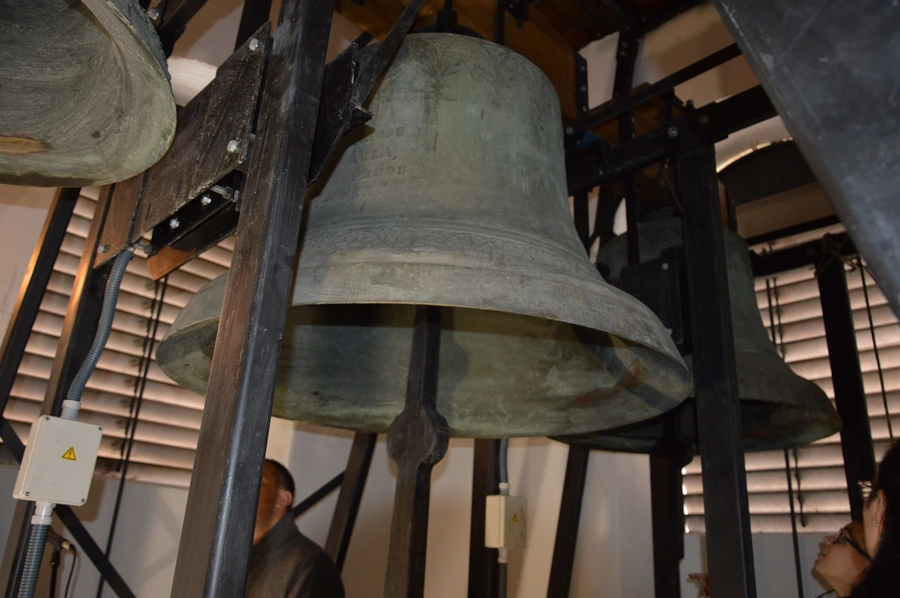 Požehnali obnovené zvony a zvonicu