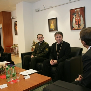Rokovanie  ECAV a EPS s ministrom obrany 