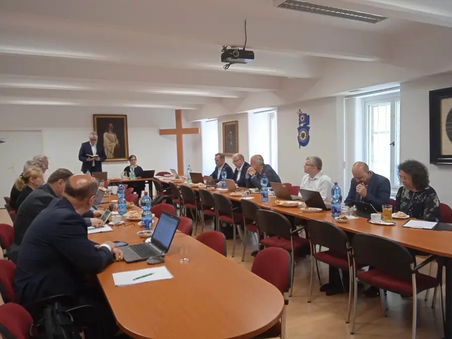 Z májového zasadnutia generálneho presbyterstva v roku 2023