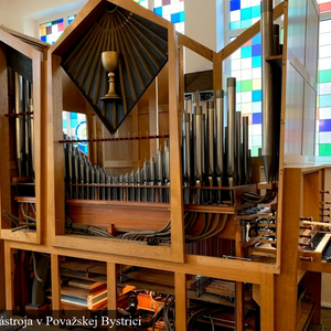  Píšťalový organ v CZ ECAV Považská Bystrica