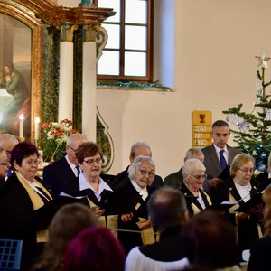 Trojkráľové stretnutie spevokolov Horného Turca v Háji