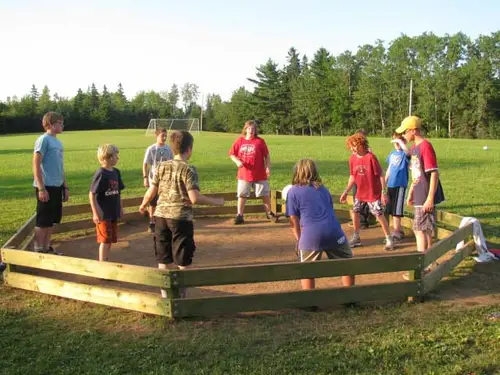 Hľadajú dobrovoľníkov na biblický tábor