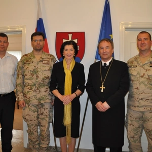 Historicky prvá návšteva generálneho biskupa v misii UNFICYP na Cypre