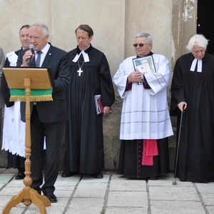 Odhalenie pamätnej tabule k 400. výročiu synody v Spišskom Podhradí