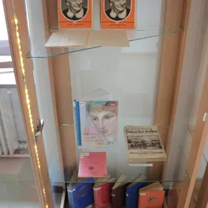 Výstava k jubileám Terézie Vansovej