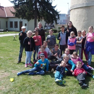 Levické deti hľadali veľkonočný poklad