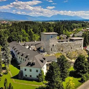 Evanjelici zo Senice vyrazili za evanjelickou históriou