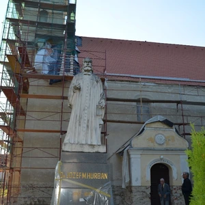 Seničania na návšteve Hlbokého