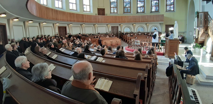 Na NEtradičných BOhoslužbách v Trnave ocenili manželstvo 