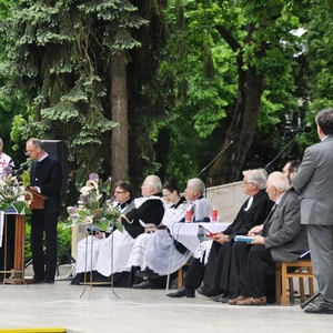 Služby Božie v piešťanských kúpeľoch 