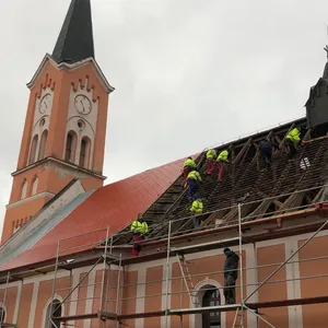 V Gemerskej Polome opravili strechu kostola