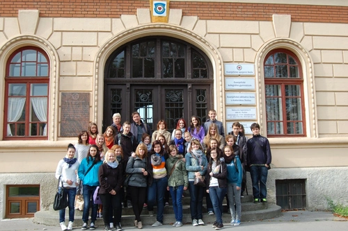 Developing school partership 