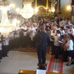 Stretnutie spevokolov v Nitrianskej Strede 
