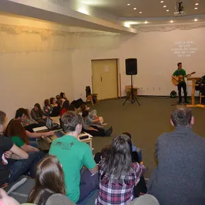 Konfivíkendovka mladých z HOS a NOS 