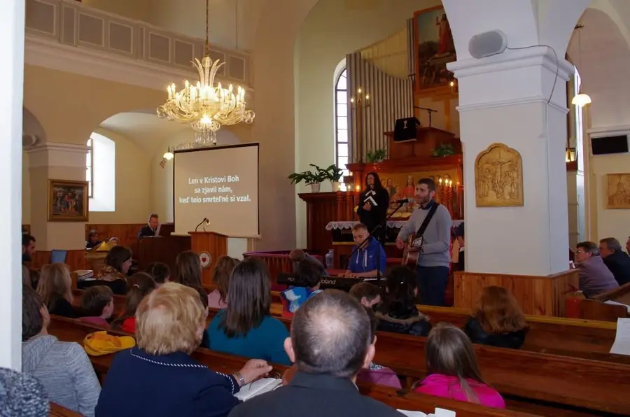 Vidieť INAK − víkendovky mladých BAS