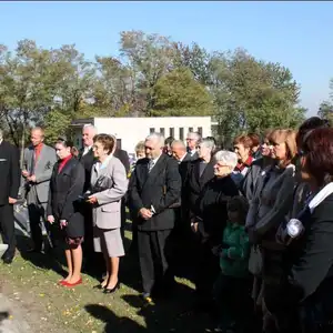 Pamiatke J. Rotaridesa a D. Bancíkovej