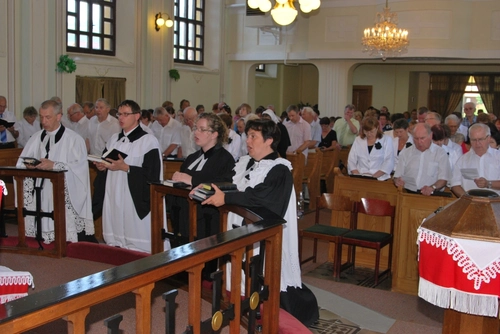 Misijné večery a posviacka zborového domu v Párnici