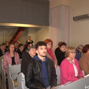 Posviacka zreštaurovaného oltára v Henckovciach