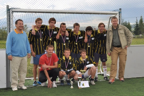 Die Spiele um Pokal des Generalbischofs