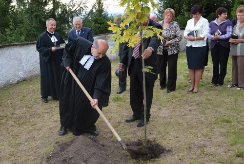 Slávnosti v CZ ECAV Žehňa a Strom reformácie ECAV