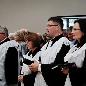 Slávnosť posvätenia nového evanjelického kostola v Seredi