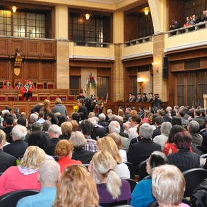 Generálnemu biskupovi Milošovi Klátikovi bol udelený vedecko-pedagogický titul docent