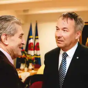 Vzácna medaila k 400. výročiu prekladu Biblie v roku 1934