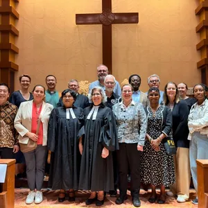 Medzinárodný ekumenický dialóg medzi letničnými kresťanmi a evanjelikmi